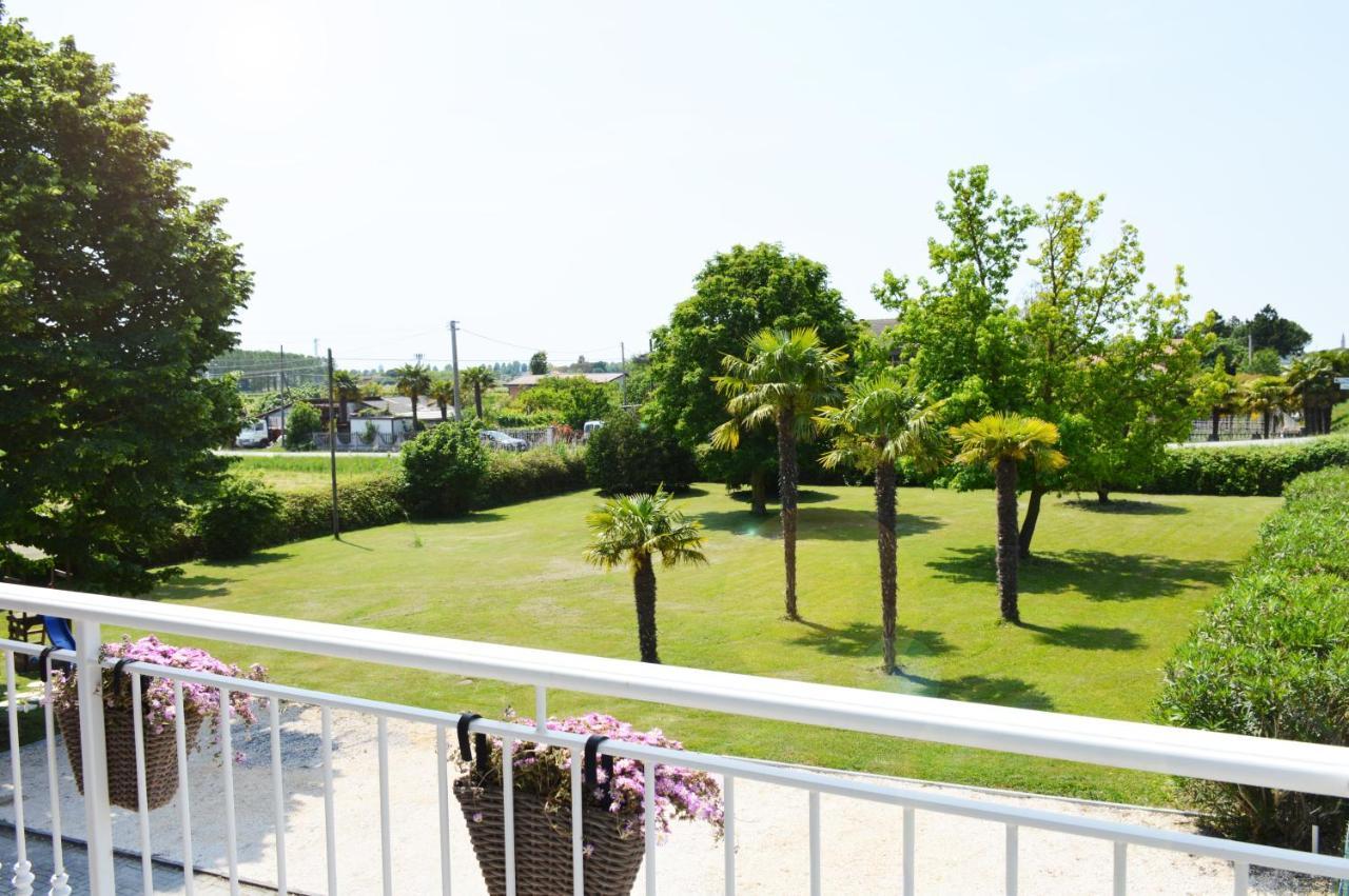 Villa Roma Holidays Езоло Экстерьер фото