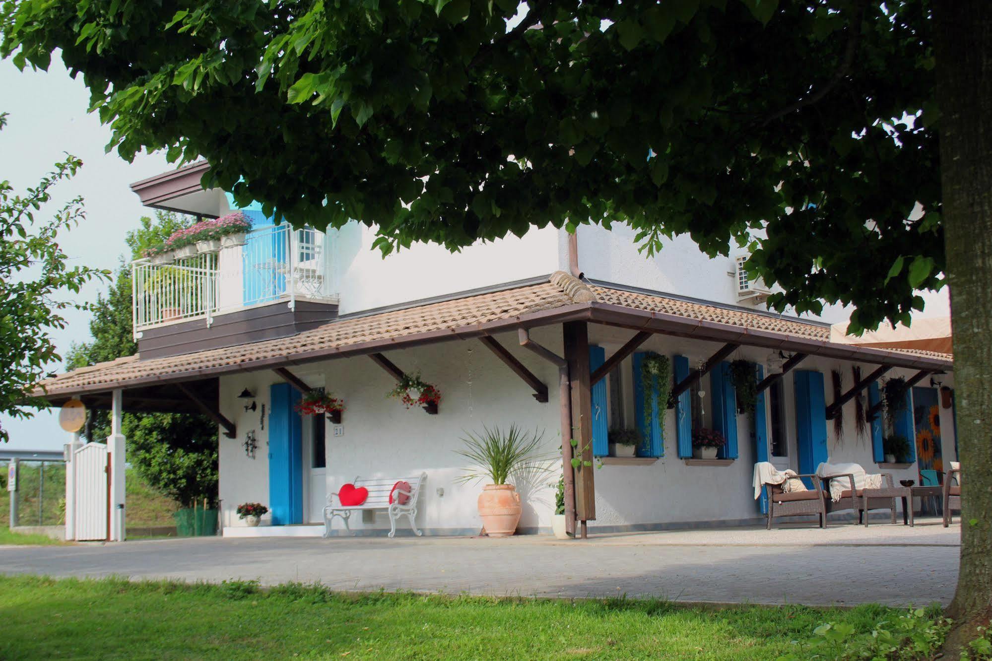 Villa Roma Holidays Езоло Экстерьер фото