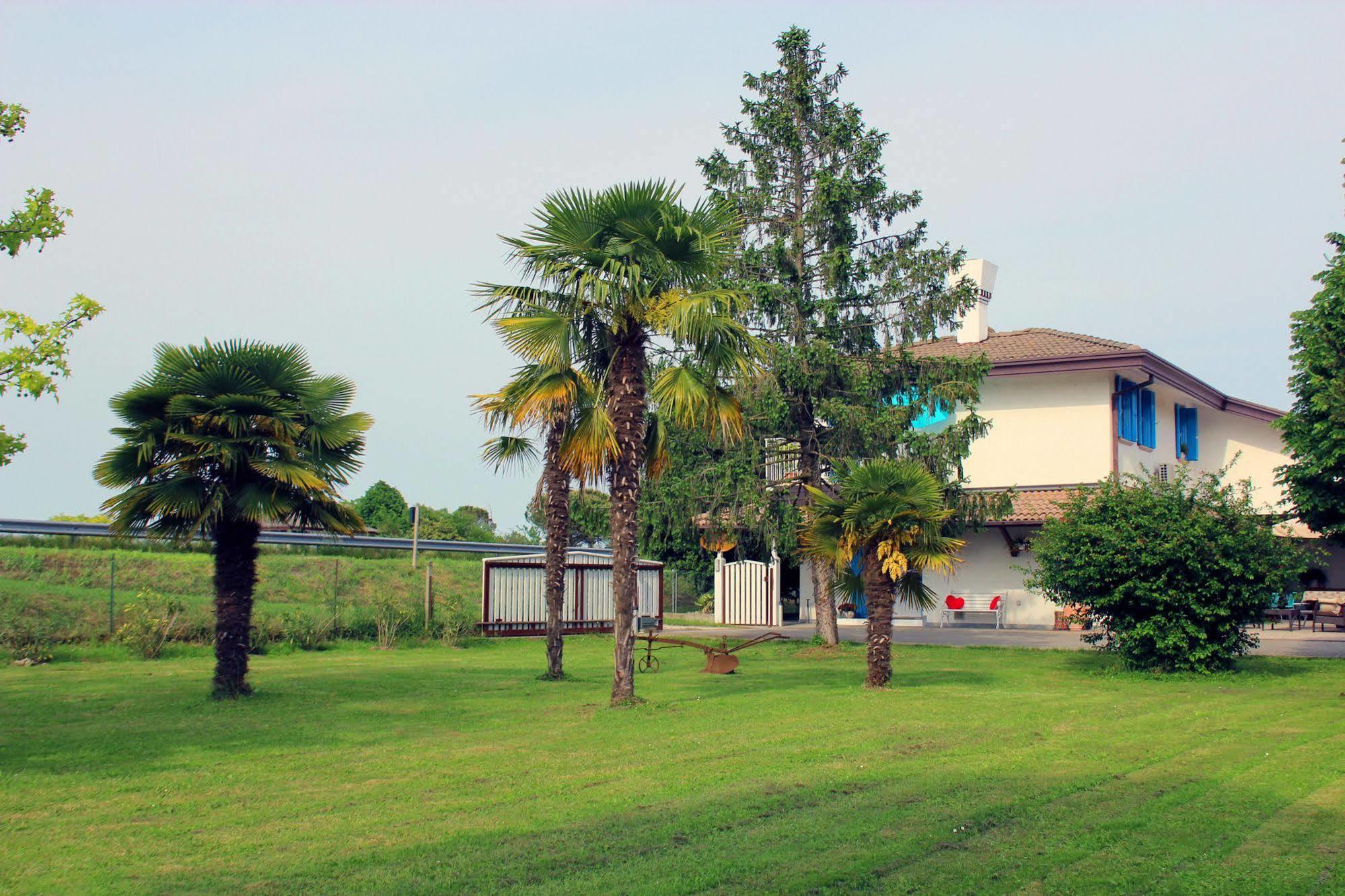 Villa Roma Holidays Езоло Экстерьер фото